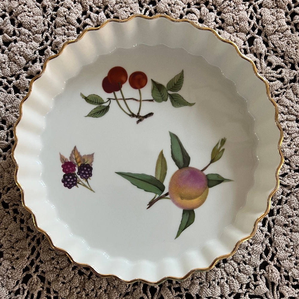 Small Evesham Fluted Pie/Quiche Plate